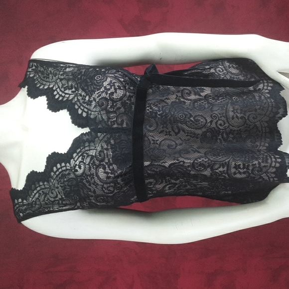 LOFT Tops - Loft lace blouse with attached camisole top